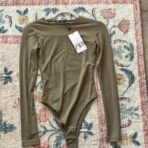 NWT! Zara bodysuit! Size small!